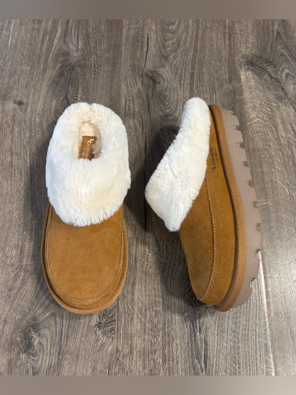 Koolaburra UGG Tizzey Platform Slipper Clog Foam Size 7 Chestnut Faux Fur NWOT